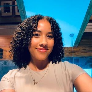 Meet your Posher, Jada